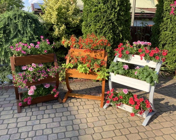 Donica ogrodowa drewniana